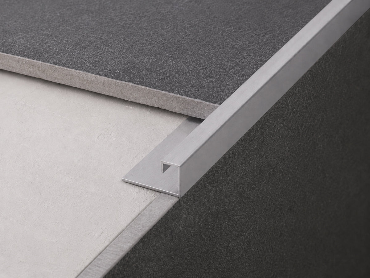 Stainless Steel 304 Squedge Trim – 3m Lengths – product image 2